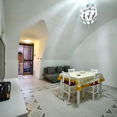 La Cattedrale בית הארחה *