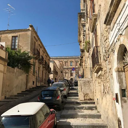 La Cattedrale בית הארחה נוטו
